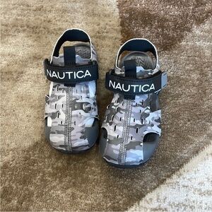 Nautica Kids Black and Gray Camo Water Shoes